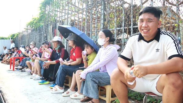 18 4 2026 khan gia theo doi